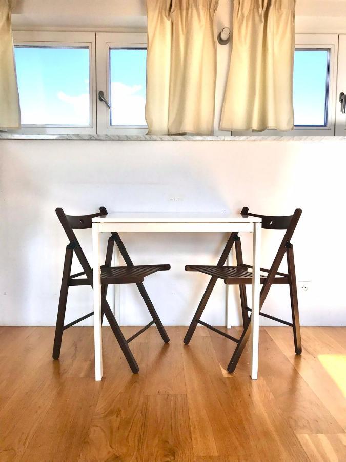 Bezagenta Wilcza8 Minimalist Studio Central Location Varsovie Extérieur photo